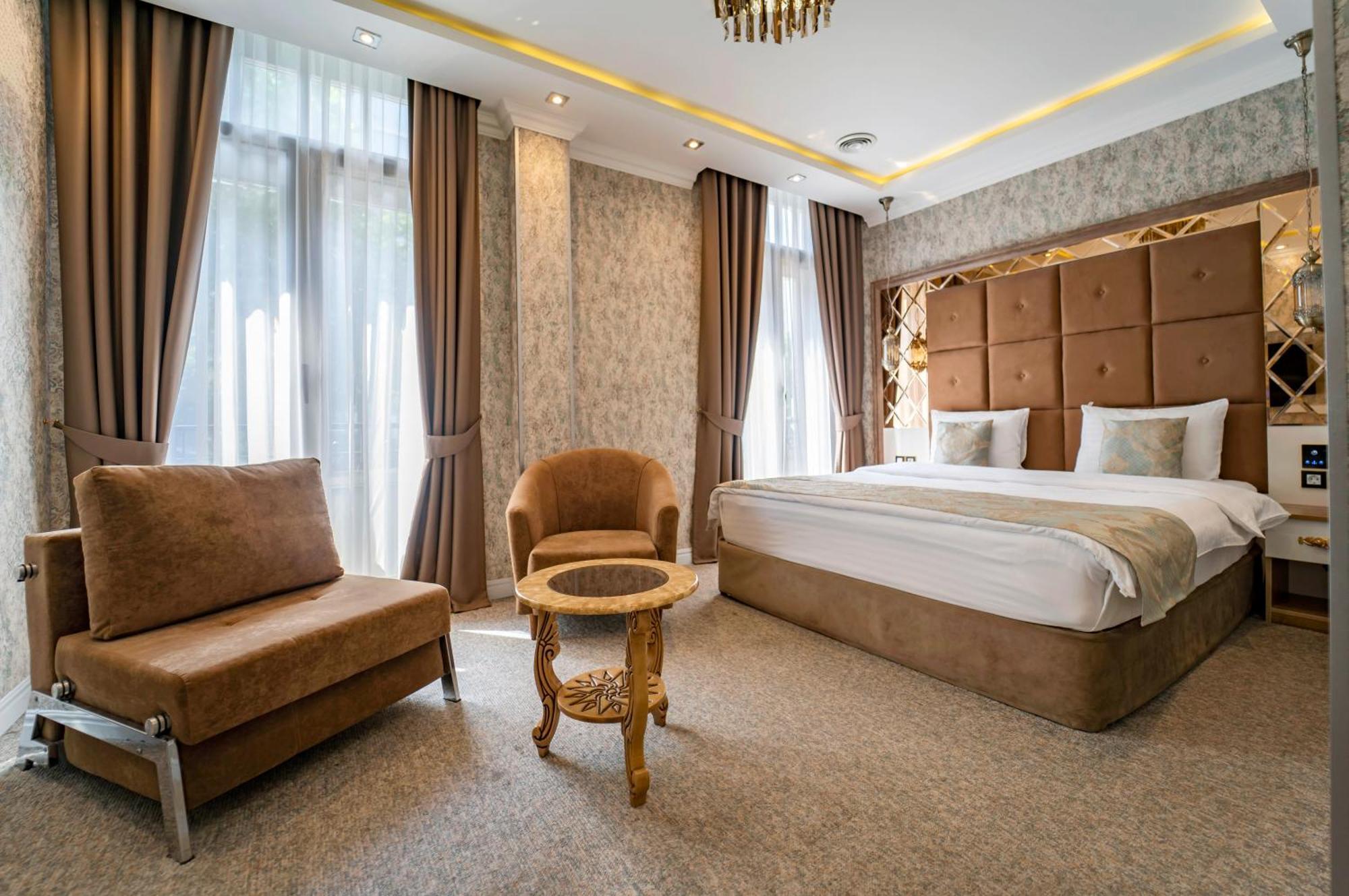 Hotel Aqua Freedom Tbilisi Exterior foto